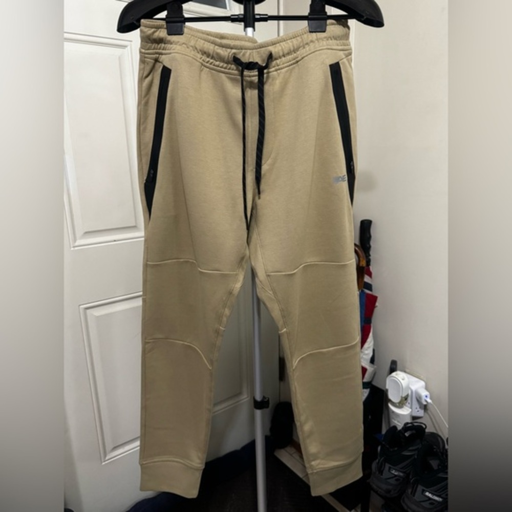 NWOT - American Eagle Outfitters Pants I Men's I Jogger I Stretch Fabric
